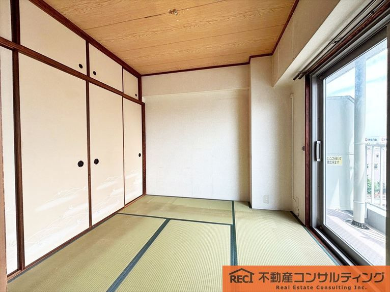 西宮グリーンマンション1号棟の駐車場