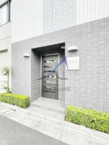 Ｌｉｂｅｒｔｅ　Ｓｋｙｔｒｅｅ　Ｅａｓｔのエントランス|エントランスです。