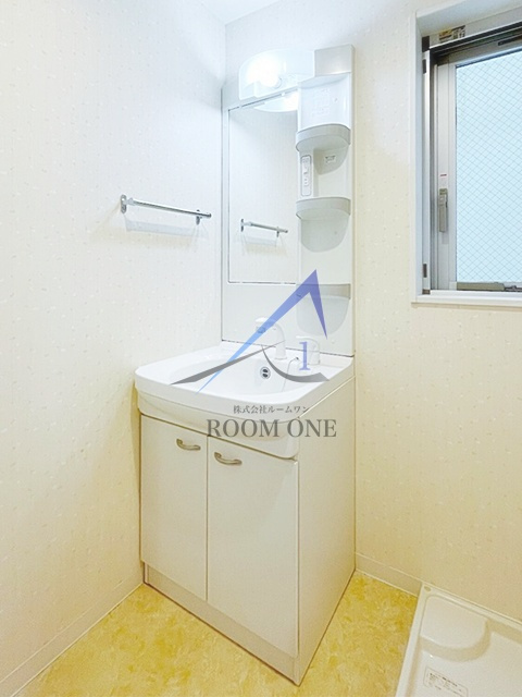 Ｌｉｂｅｒｔｅ　Ｓｋｙｔｒｅｅ　Ｅａｓｔの洗面所|洗面台です。