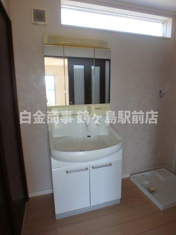 坂戸市北大塚中古戸建の独立洗面台