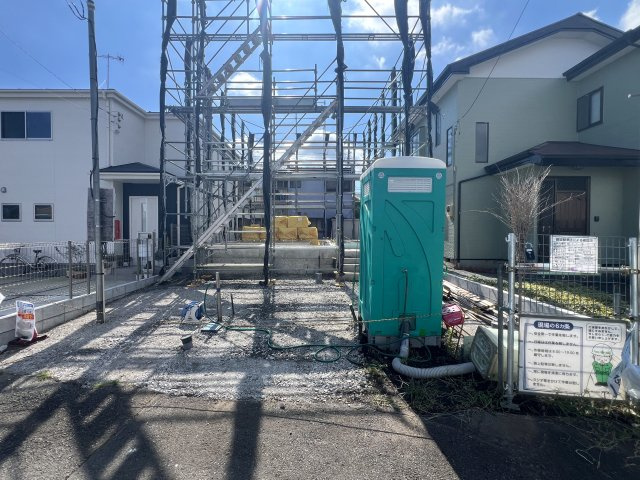 秦野市菩提　新築戸建て　並列2台駐車可能