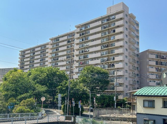 横浜鶴ヶ峰ビューハイツ