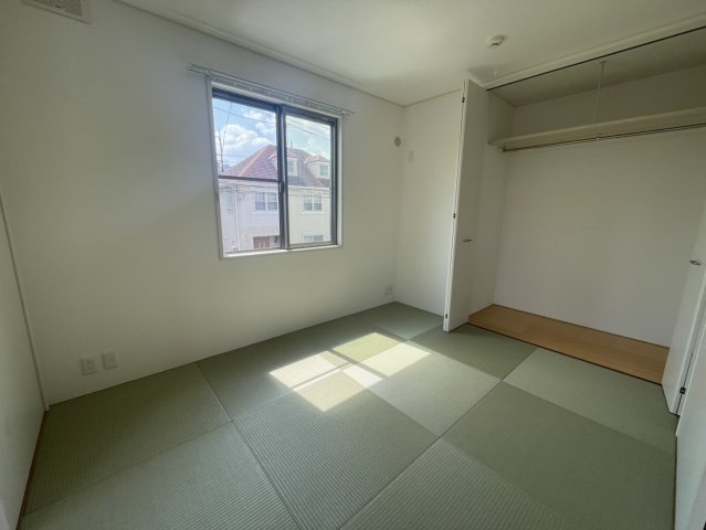 クレール甲東の和室