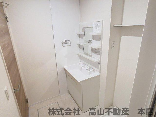 宗像市緑町のアパートの洗面所
