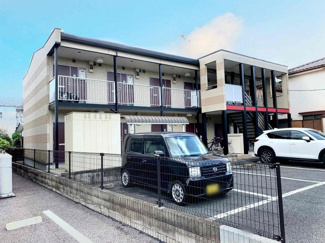 【外観】 | レオパレスパインツリー | 外観もきれいです