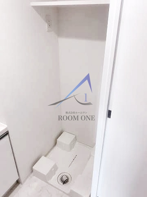 リヴシティ向島参番館の設備|洗濯機置き場です。