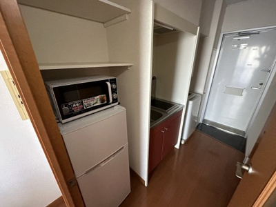 【玄関】 | レオパレスら　べるでゅーら | ゆったりとした玄関です