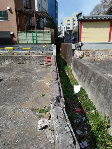 塙田駐車場