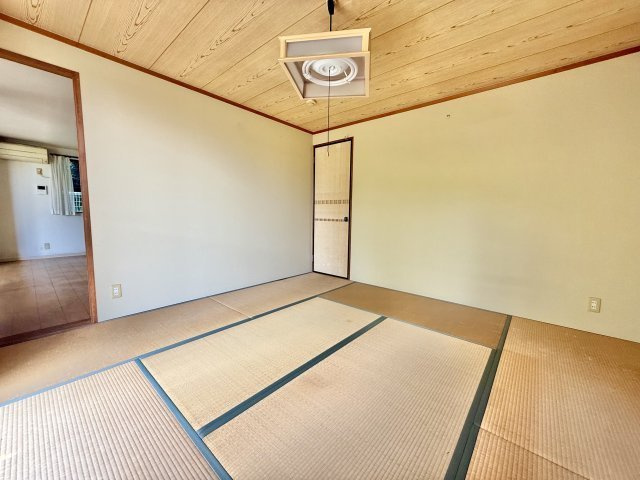 日進市岩崎町元井ゲ戸建の和室|和室