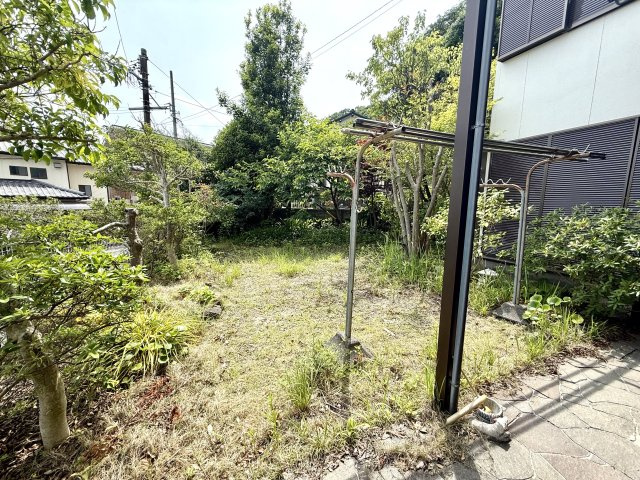 日進市岩崎町元井ゲ戸建の庭