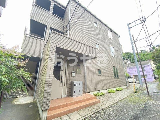 メゾンプレジールのエントランス