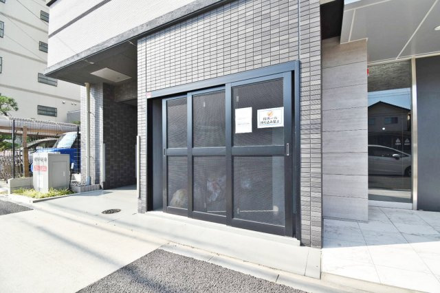 S-RESIDENCE東海通のその他共用部分|敷地内ゴミ置き場です