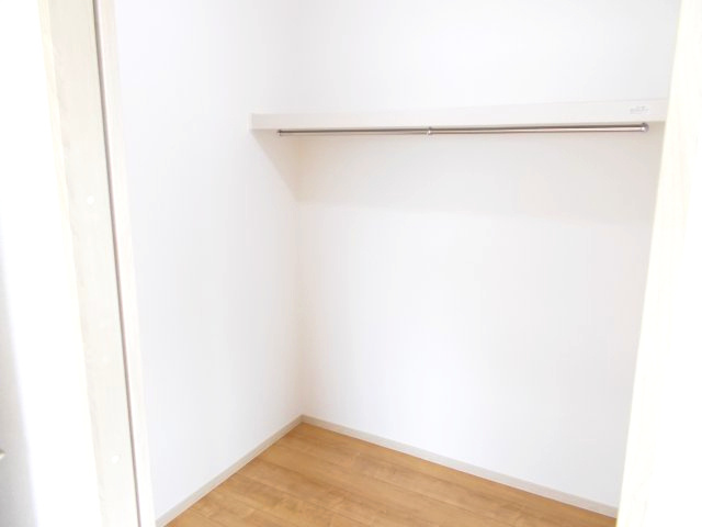ハートフルタウン前橋市朝倉町2丁目4番　A号棟（平屋）の収納|【イメージ画像】洋室1収納ウォークインクローゼットです