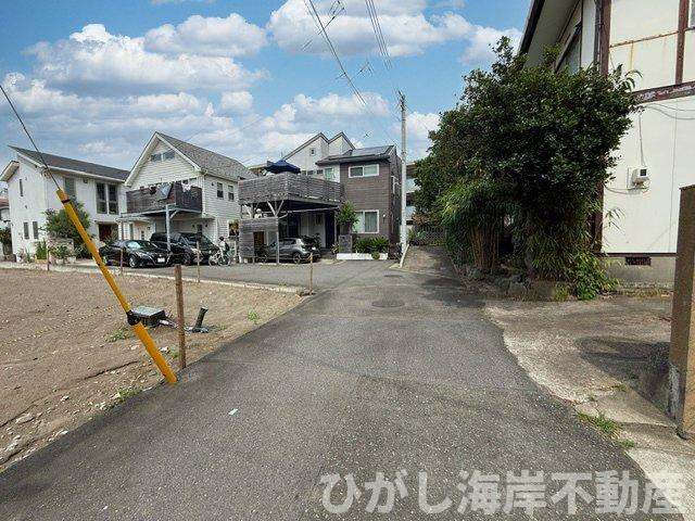 茅ケ崎市東海岸南4丁目　売地の前面道路含む現地写真|現地外観