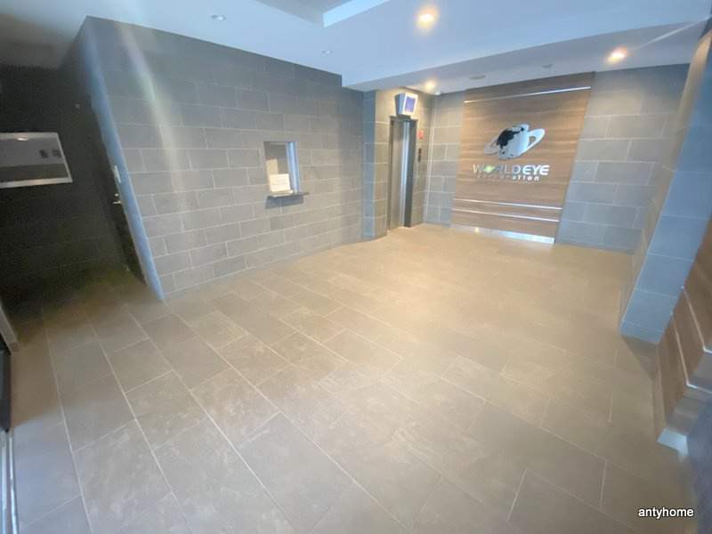 ワールドアイ京町堀 仲介手数料無料のロビー