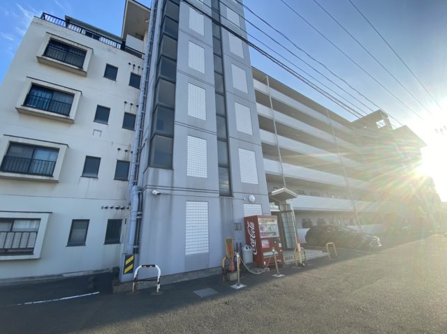【外観】 | フジエホワイトローザ | 外観も気になるポイント