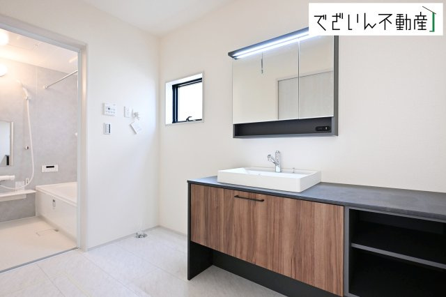 【独立洗面台】 | Livele Garden.S深谷市見晴町第1　新築住宅 | 現地(2026年10月撮影)