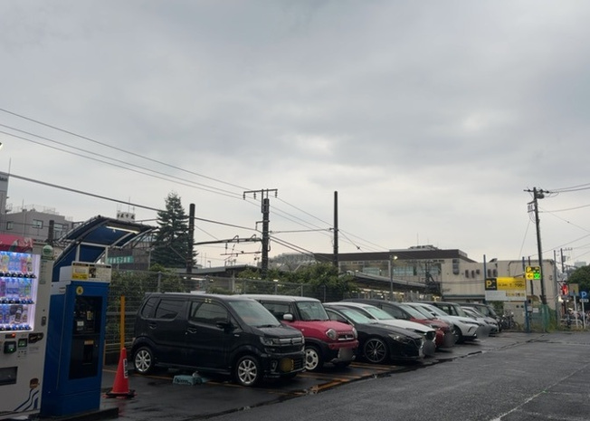 【展望】 | クリオ淵野辺参番館 | 眺望の良さを楽しめるダイニングキッチンで家族団らんの時間を過ごしてはいかがでしょうか。バルコニーから見える景色を家族で眺める時間は、時間が経つのを忘れてしまいそうですね。是非、現地を見に行きましょう！