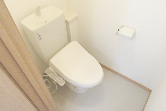 ファインライズのトイレ|温水洗浄便座完備で快適です♪