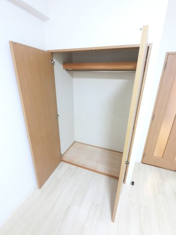 リリーパレスナルシマⅢの収納