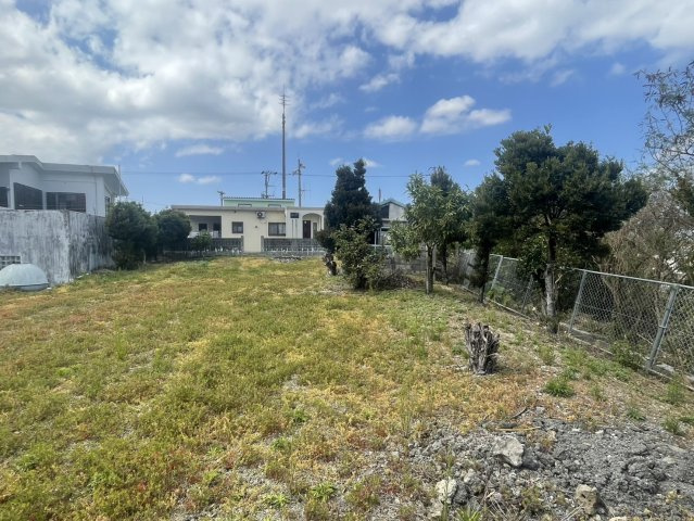 沖縄市大里１丁目の売地の外観