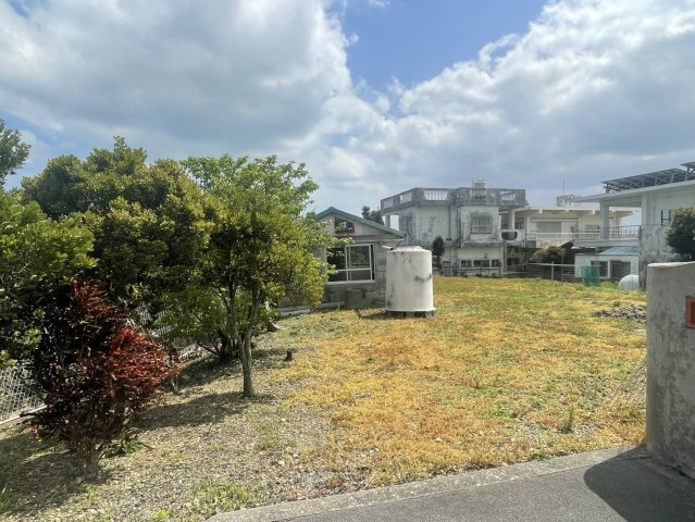 沖縄市大里１丁目の売地の外観