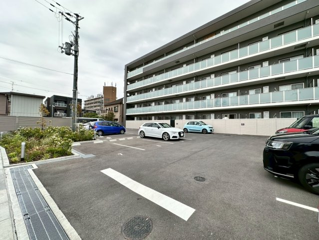 【駐車場】 | グランコート千里丘