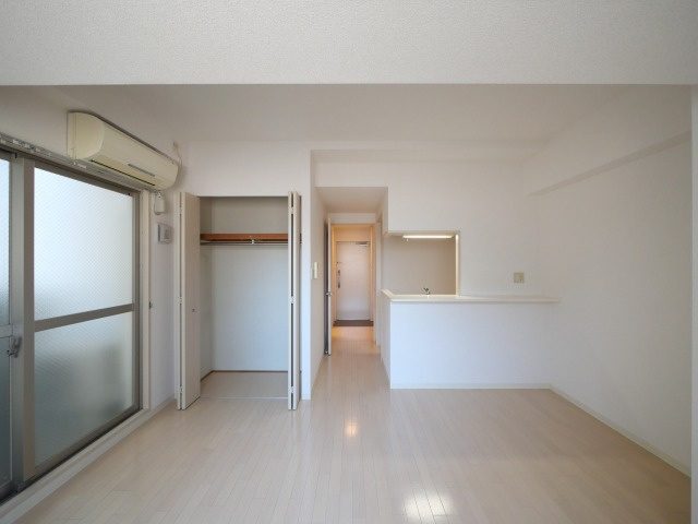 OCEAN松屋町の居間・リビング