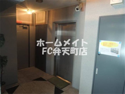 【ロビー】 | グリーンヒルズ | 建物の内部です