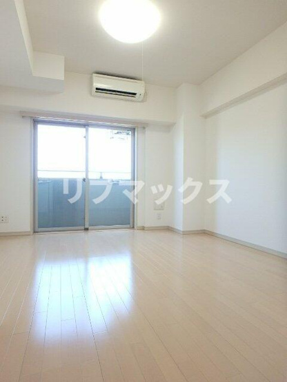 【居間・リビング】グランド・ガーラ横濱万世町