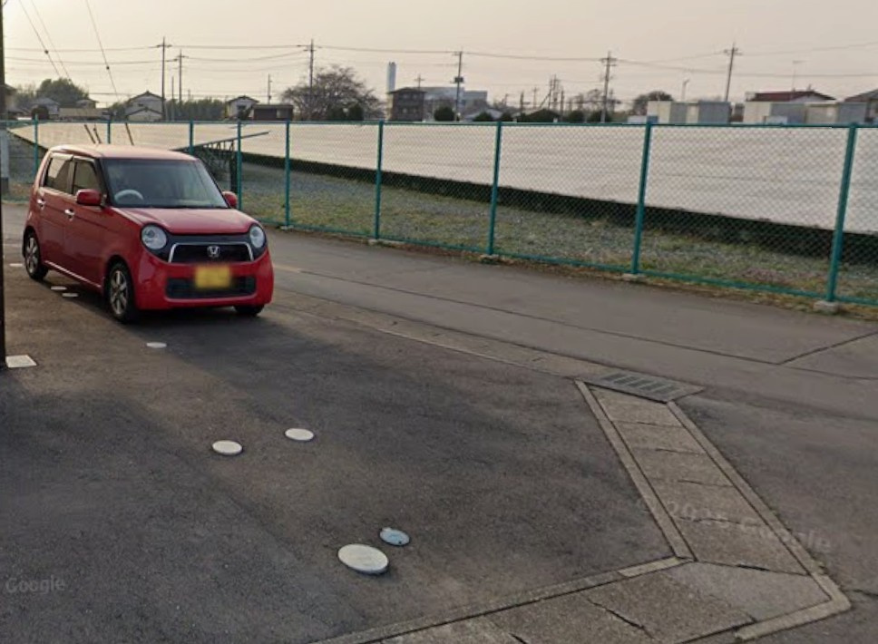 サンライフミヤタの駐車場