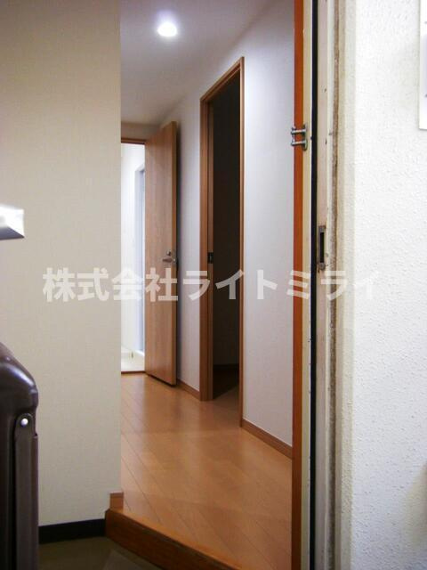 ＷＯＯＤＥＮ　ＢＥＬＬ（ウッデン　ベル）の玄関