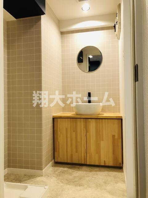 柏芳ビル参号館の洗面所