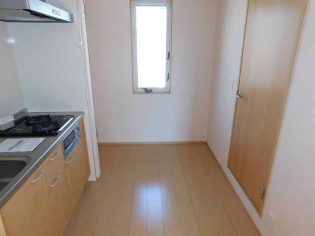 グレイスコートの内装|別部屋の写真です