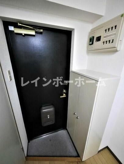 ベイステート安間の玄関|※別部屋参考写真です。
