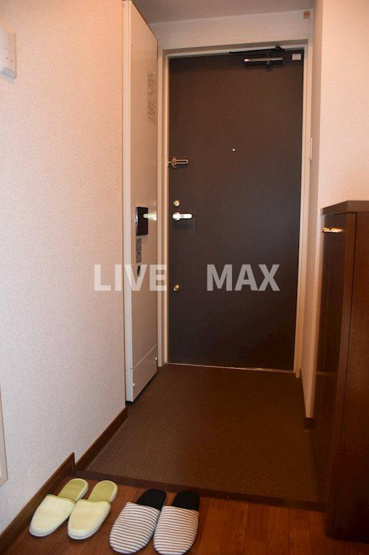 【玄関】カインドインⅢ南館