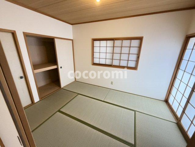 津田山手2丁目車庫２台戸建の和室