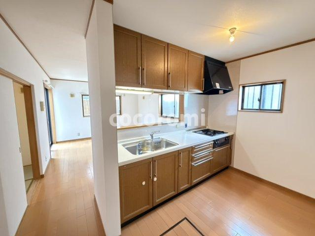 津田山手2丁目車庫２台戸建のキッチン