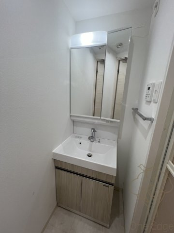 THE RESIDENCE Hの独立洗面台