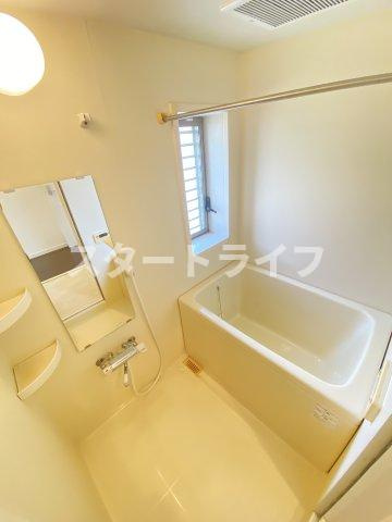 大阪市淀川区木川東４丁目の賃貸マンションの浴室