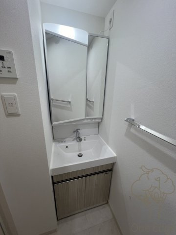 THE RESIDENCE Hの独立洗面台