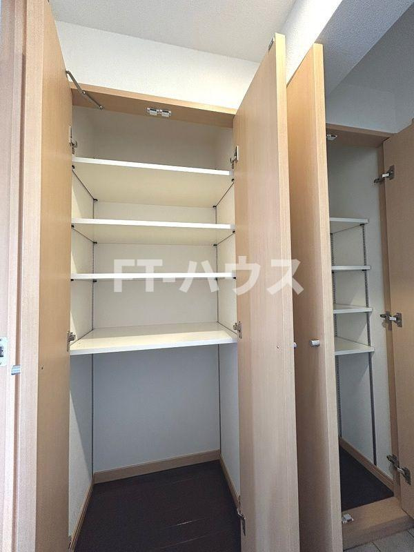 Ｓ－ＦＯＲＴ西船橋の収納