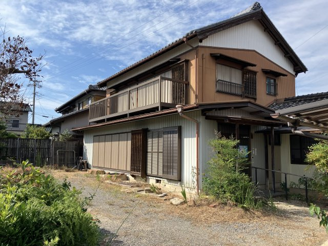 碧南市吹上町の外観