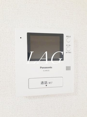 【セキュリティ】 | ラフレシール桜 | モニター付きインターフォンです。