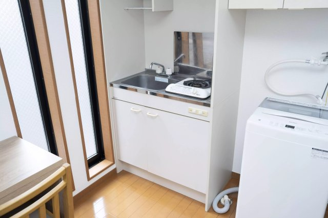 AP359 アーバンプレイス中野新橋 101のキッチン|



