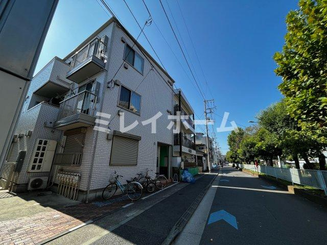 ファーシル.M.Aの外観