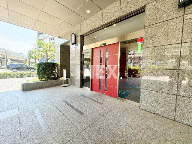 グローリオタワー横浜元町のエントランス