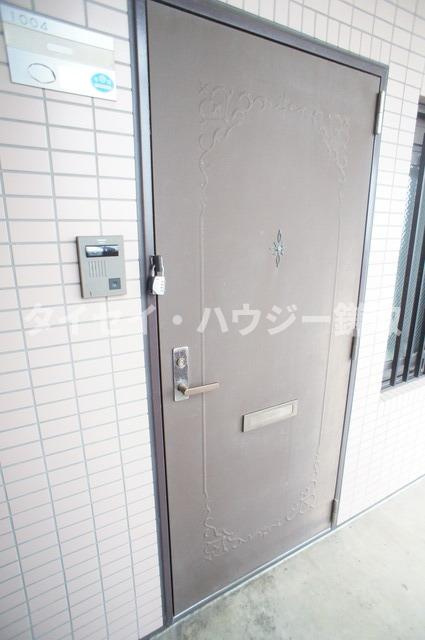 オーシャンビュー参番館の玄関