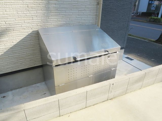 ラフラン新小岩のその他共用部分|敷地内ゴミ置場。