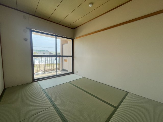 サニーパレス・ミツモトの和室